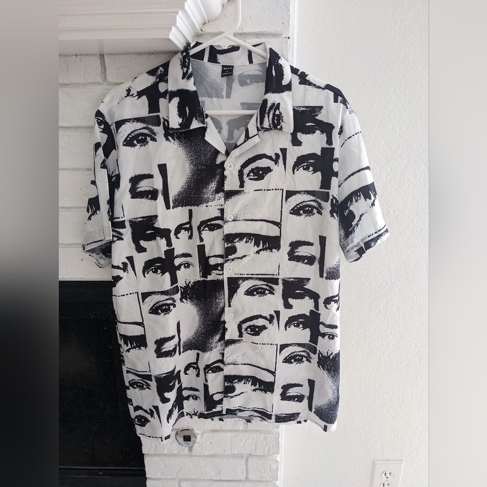 SHEIN Men's Shirt